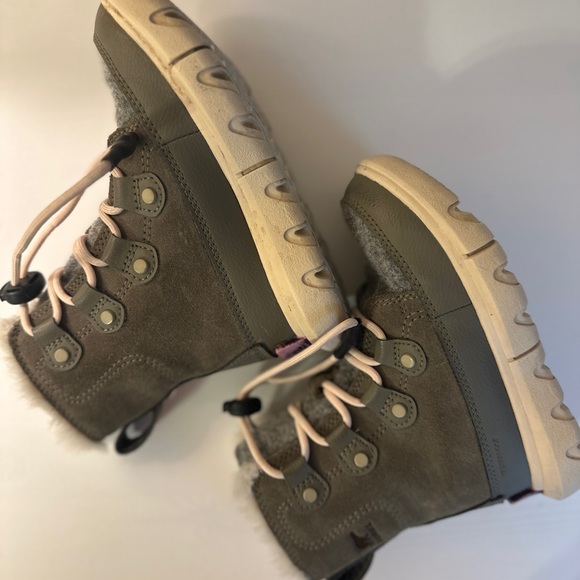 Youth Sorel Explorer - Picture 3 of 9